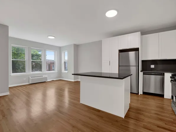 2456 N Hamlin Ave #2S, Chicago, IL 60647