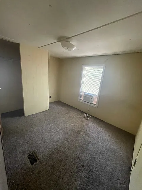 2 bed, $850 — Photo 4