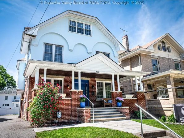 2005 Quarrier St, Charleston, WV 25311