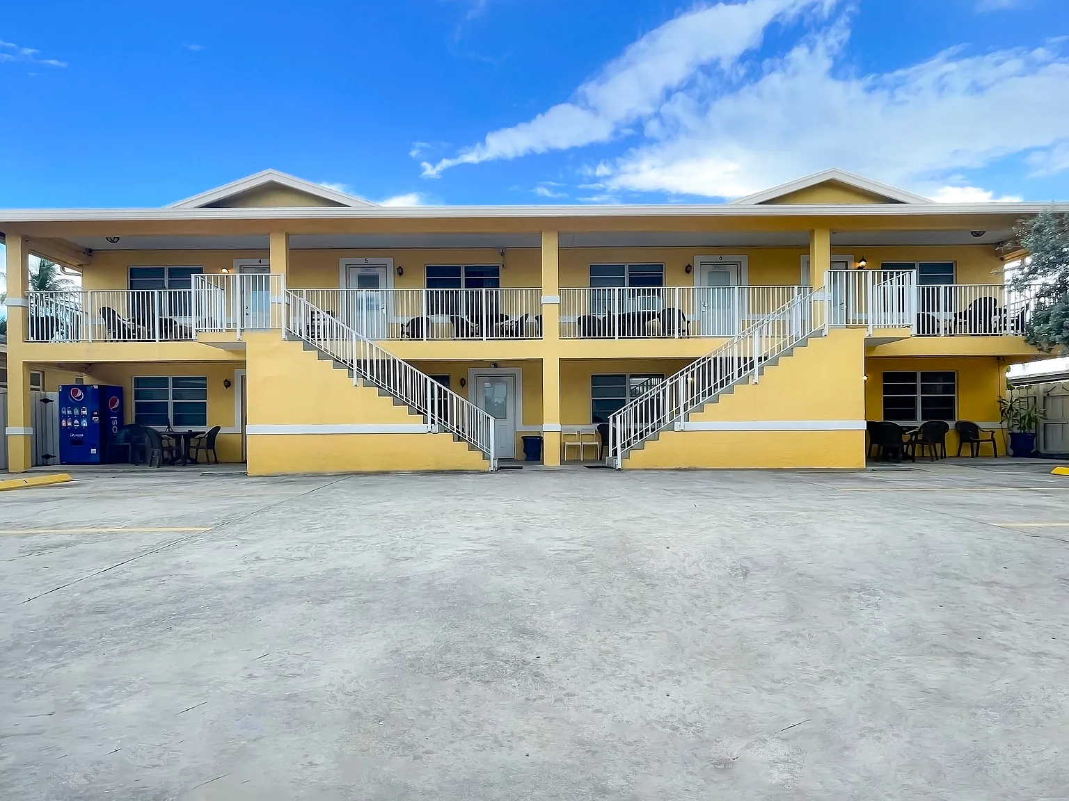 1 bed, 750 sqft, $1,950 — Photo 1