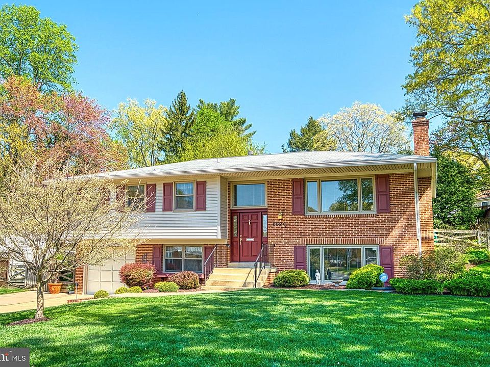 1st image of 8520 Braeburn Dr