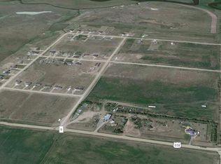 5476 Nicholas Ave NW, Williston, ND 58801