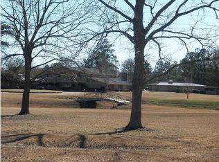 437 Old Fort Rd, Fort Deposit, AL 36032