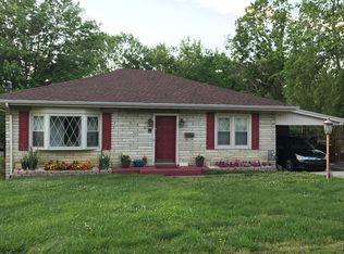 302 Rice St, Irvine, KY 40336