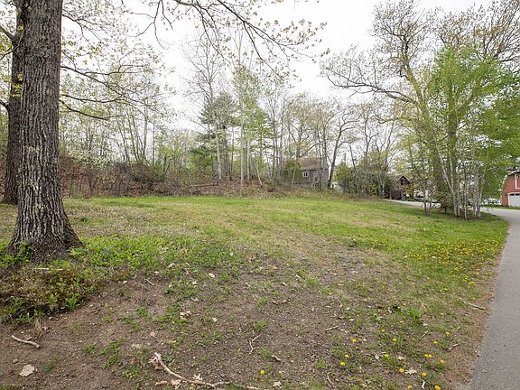 2nd image of 109 Sandy Beach Road
