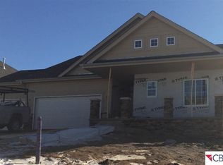 19347 J St, Omaha, NE 68135