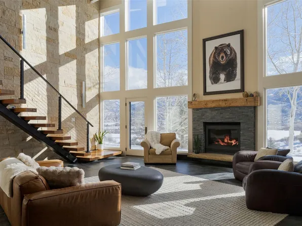 31655 Sugar Ridge Rd, Steamboat Springs, CO 80487