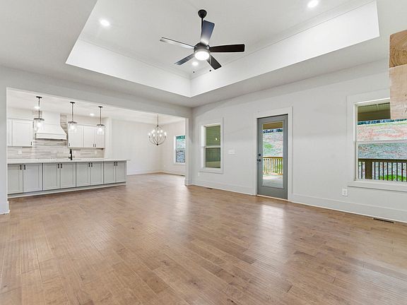 7th image of this home