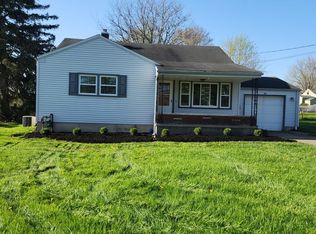 3881 Burkey Rd, Youngstown, OH 44515