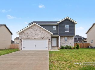 750 Banister Dr, Clarksville, TN 37042