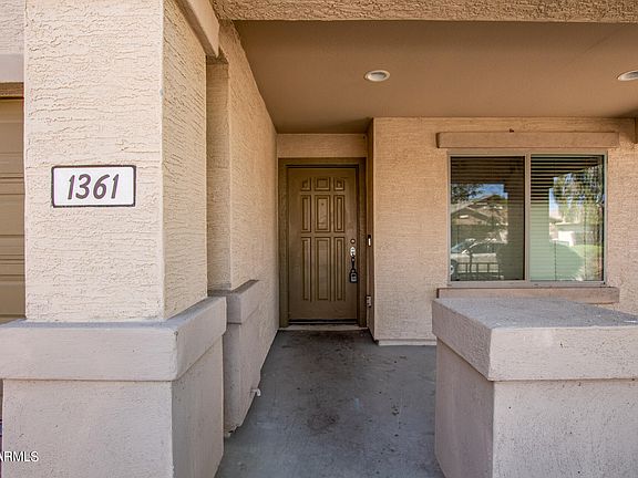 4th image of 1361 E PRICKLY PEAR Drive