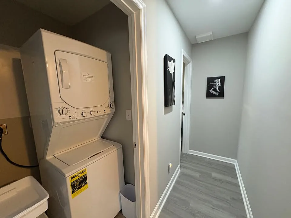 6 bed, $1,075 — Photo 4