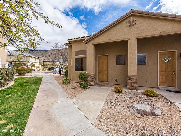 3rd image of 124 S Las Hurdes Dr #5