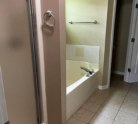 3rd image of 3141 Asbury Ln