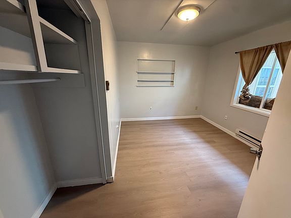 5th image of 6831 Pacific Ave #C