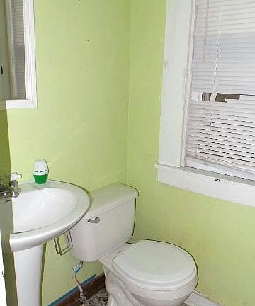 5th image of 110 E Atchison St