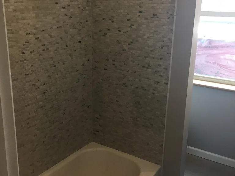 136 E 8th Ave #1 — Photo 19