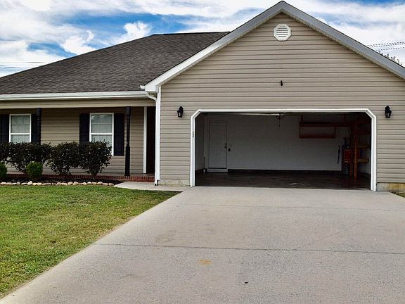 5th image of 351 Glenn Wade Way Unit 27