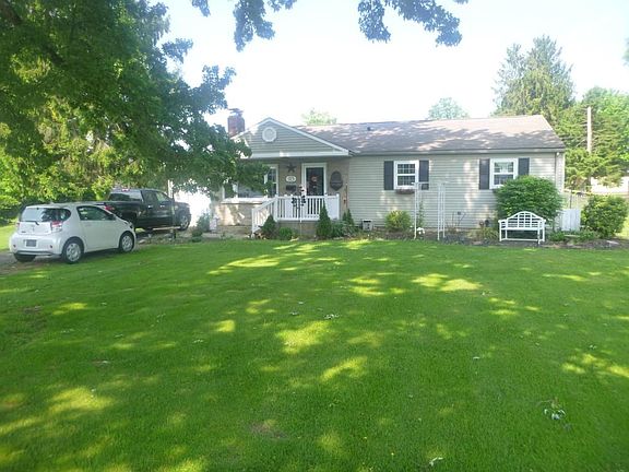 2nd image of 113 Greer Dr W