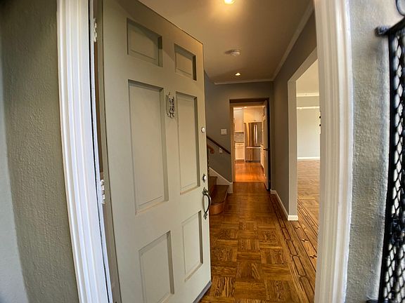 3rd image of 248 Anzavista Ave