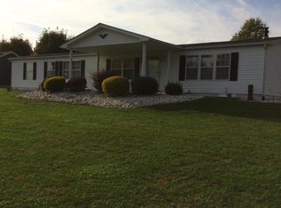 Jefferson St, Pleasant Unity, PA 15676