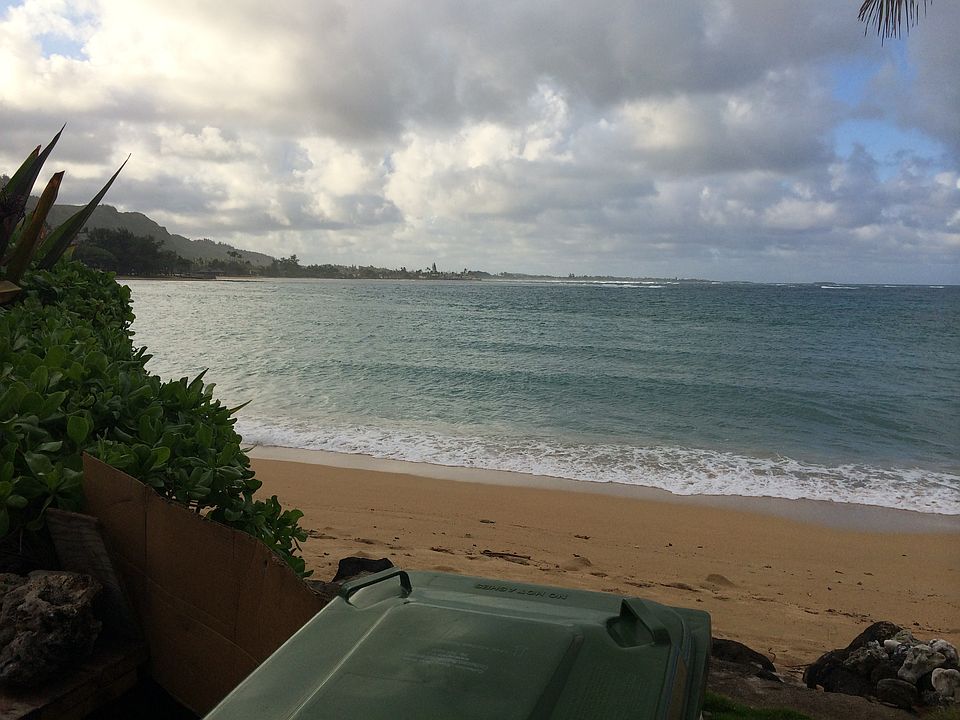 Nice Ocean View and Sandy Beach Area