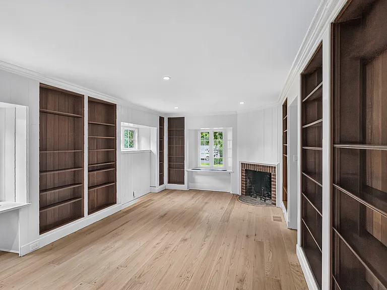 1085 Ridge Rd — Photo 28