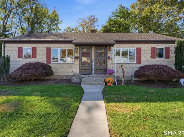 15-17 Seventh Street, Newington, CT 06111