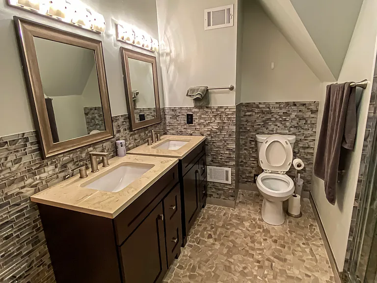 230 N Fairmount St #2 — Photo 14