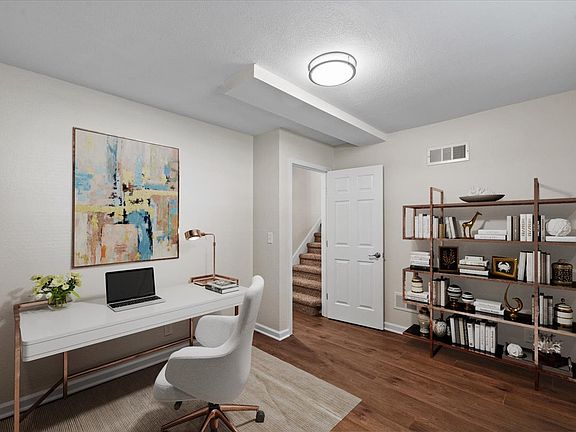 Spacious Home Office with available google-fiber