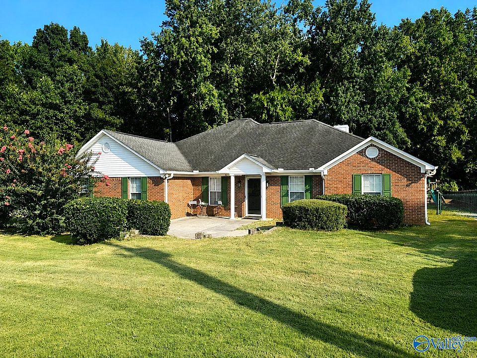 1st image of 134 Timberlake Dr