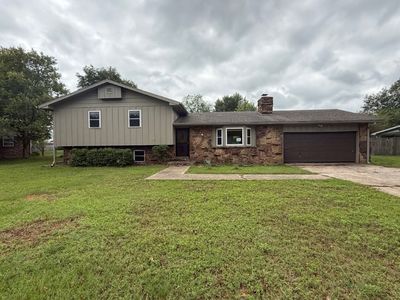 1902 W Granite St, Siloam Springs, AR, 72761