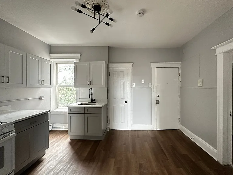1591 Kennedy Blvd #5A — Photo 5