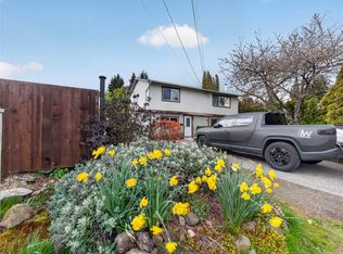 1685 Piercy Ave, Courtenay, BC V9N 3G1