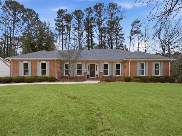 4193 Gladney Dr, Atlanta, GA 30340