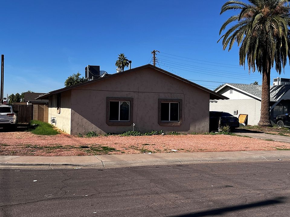 2nd image of 2902 N 53rd Ln