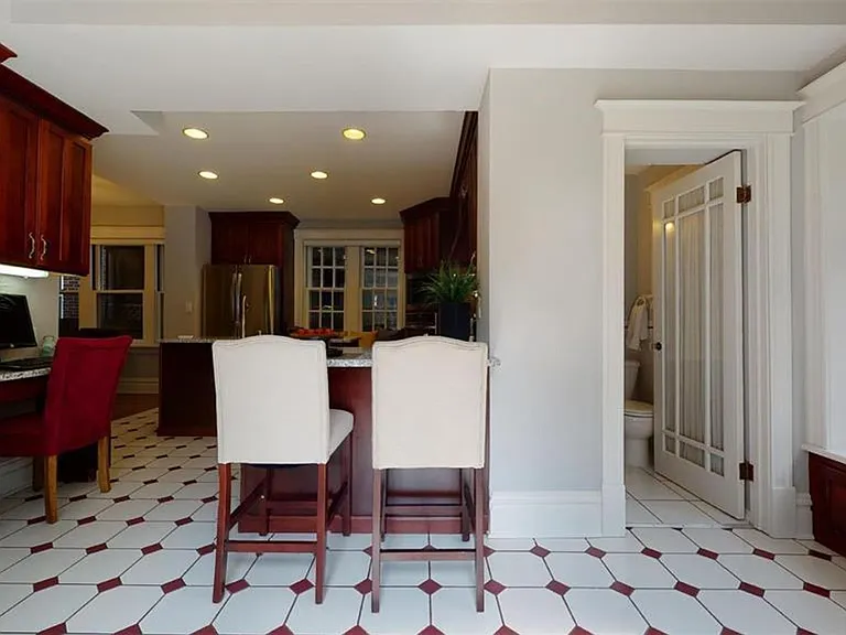 6637 Waterman Ave — Photo 14
