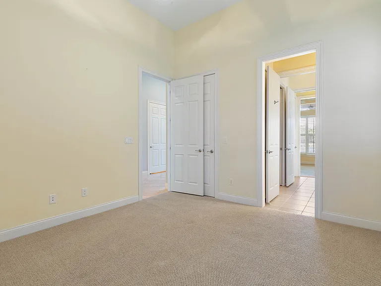 262 Yacht Harbor Dr — Photo 20