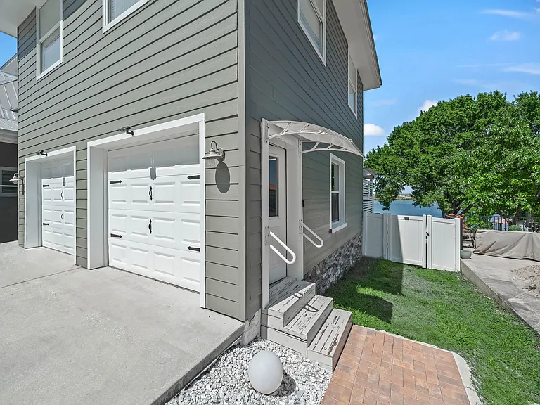 5671 Old Berkley Rd — Photo 4
