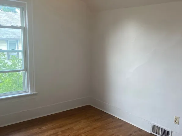 128 S Hosmer St Lansing, MI 48912, 128 S Hosmer St #1, Lansing, MI 48912
