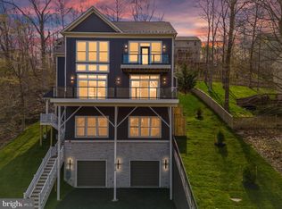 6719 Lakeridge Rd W, New Market, MD 21774