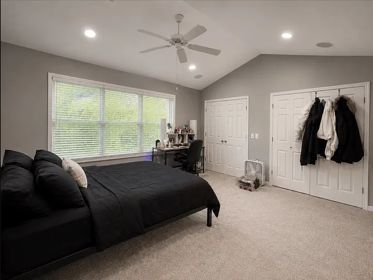 2550 Cleinview Ave — Photo 9