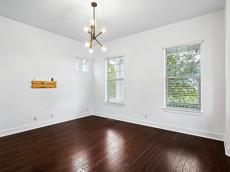 4988 Trenton St — Photo 10