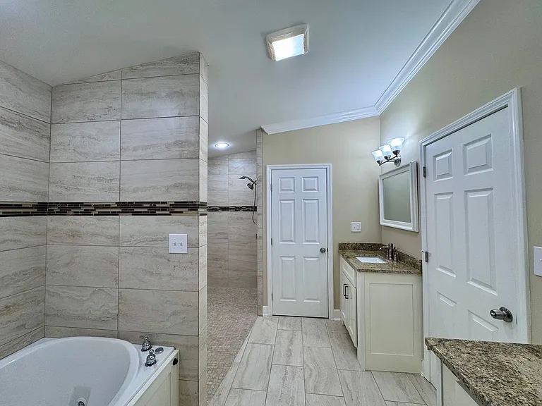 169 Gaines Rd NE — Photo 6
