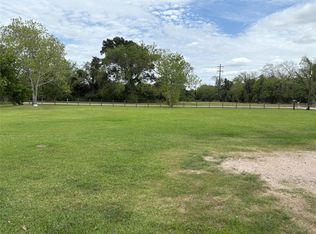 250 County Road 275, Cedar Lake, TX 77414