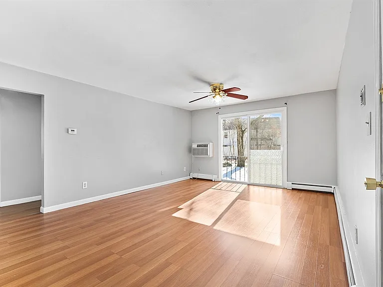 82 Boylston Ln #21 — Photo 5