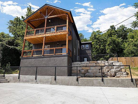 Front Driveway view