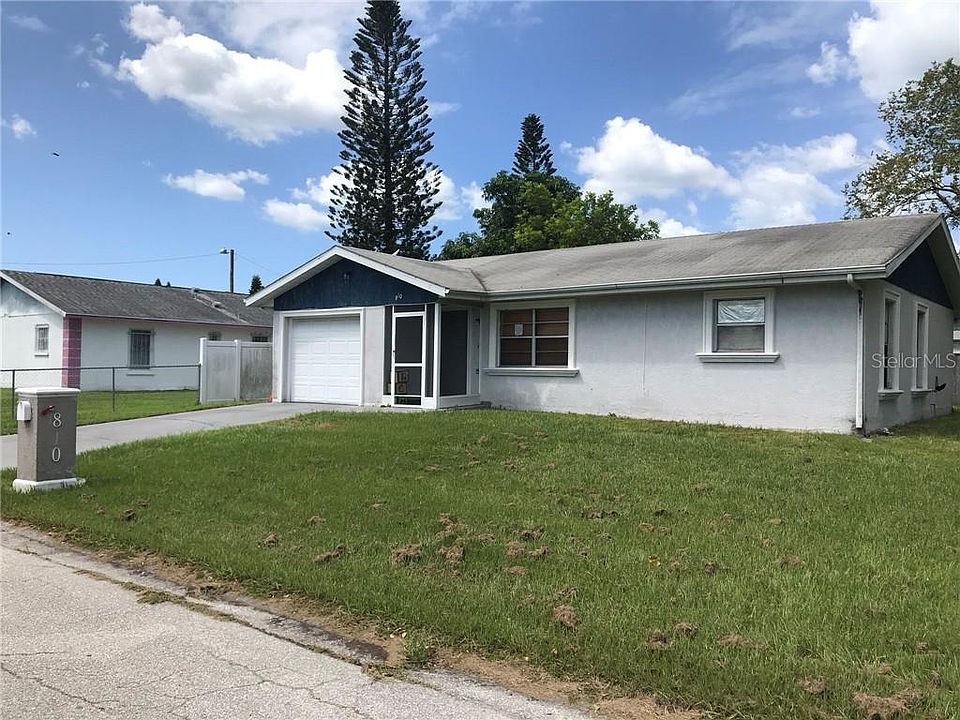 2nd image of 810 14th St E
