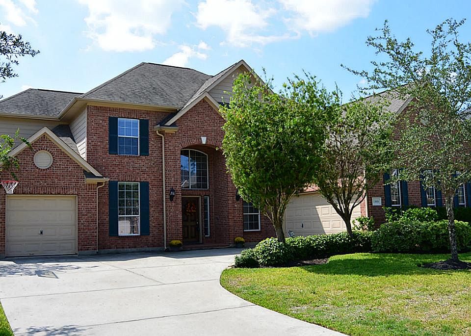 1st image of 13919 Windwood Falls Ln