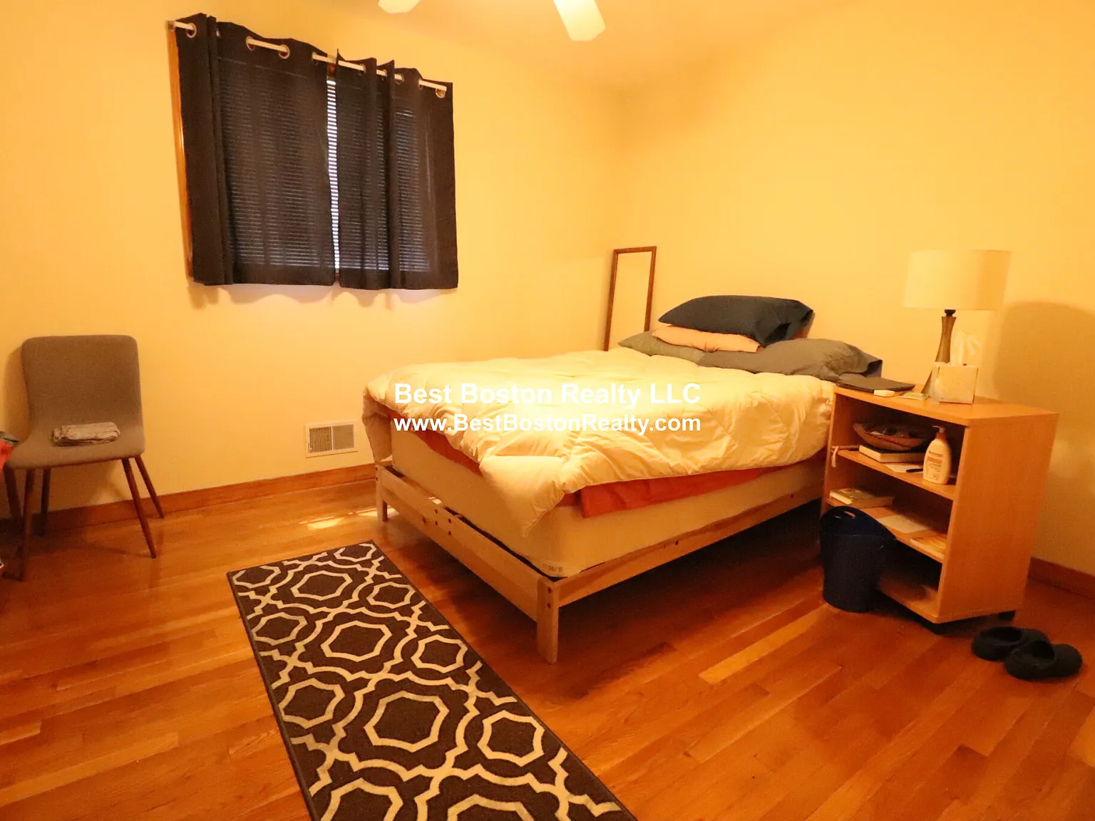 2 bed, 1.0 bath, 1000 sqft, $2,800 — Photo 4